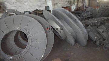 危機(jī)遏制需求，2012年前三季度中比貿(mào)易額下滑